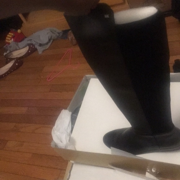 Michael Kors boots - Picture 4 of 5